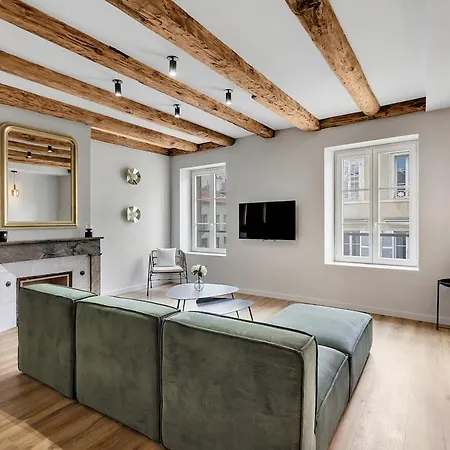 Apartament Le Gambetta - Elegance Et Confort - Vue Sur La Place Stanislas