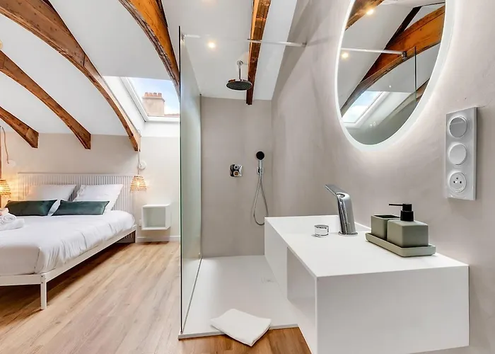 Le Gambetta - Elegance Et Confort - Vue Sur La Place Stanislas